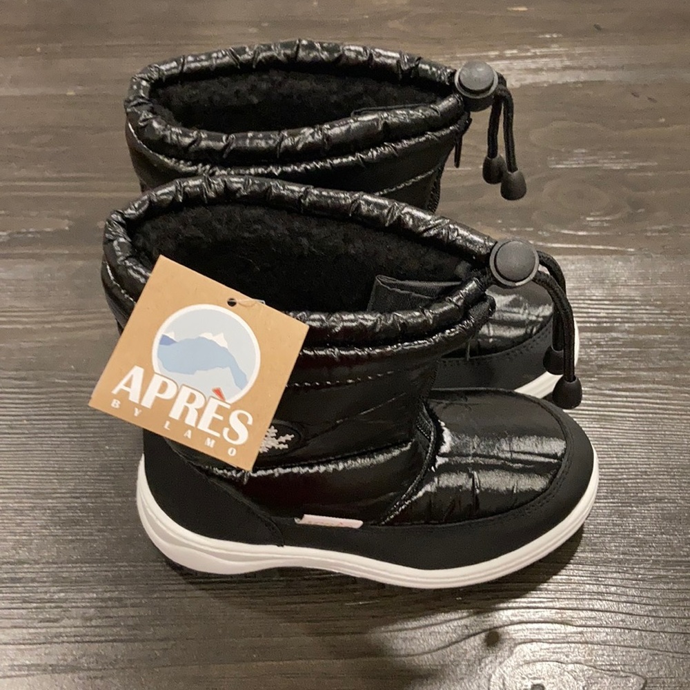 NWT APRÈS BY LAMO EIRA BLACK BOOT